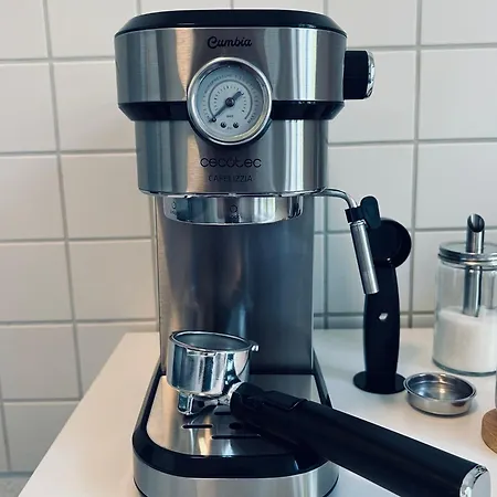 Kueche-siebtraegermaschine-netflix-wifi-lage * Leipzig