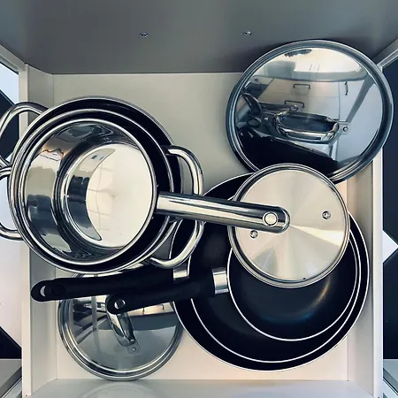 Kueche-siebtraegermaschine-netflix-wifi-lage Apartment